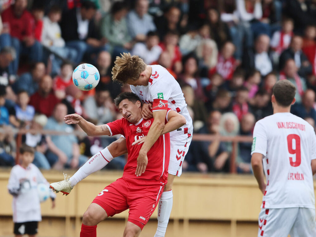 Timo Hübers für den 1. FC Köln.