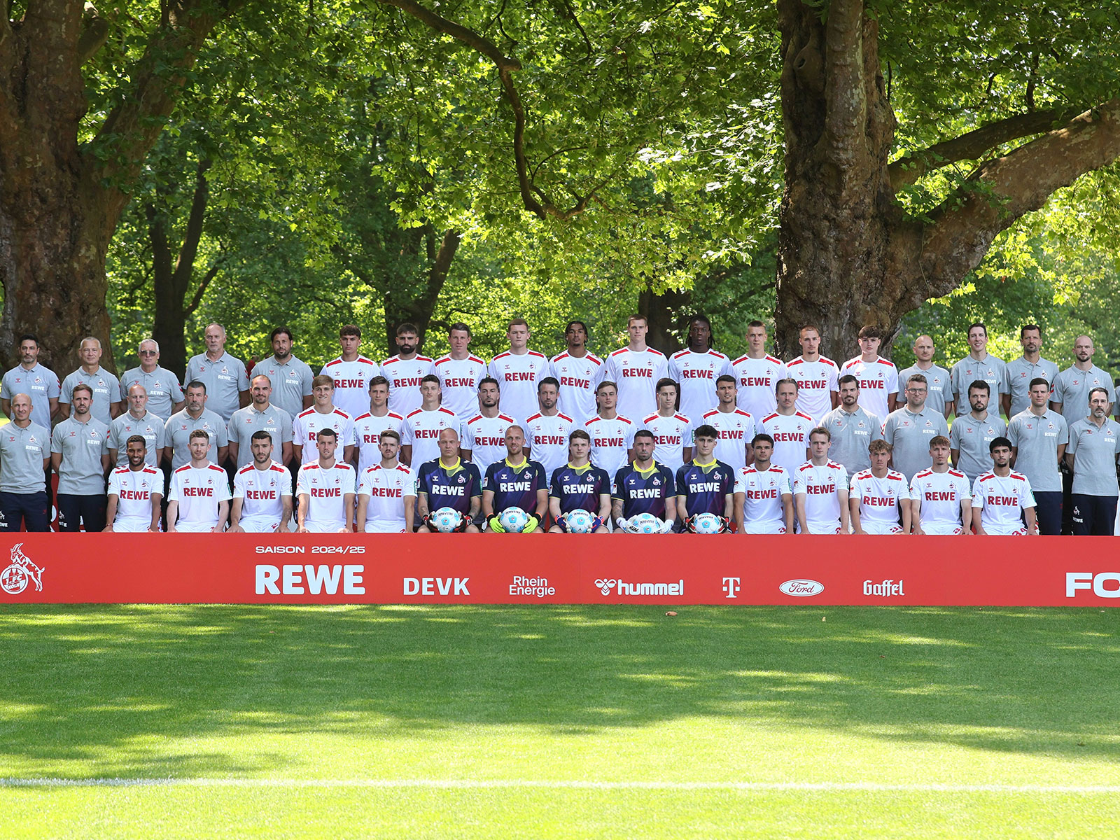 Das Mannschaftsfoto des 1. FC Köln