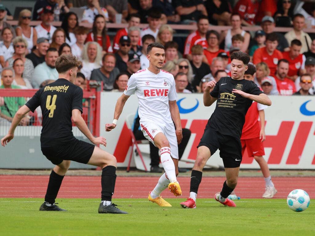 Dejan Ljubicic im Trikot des 1. FC Köln