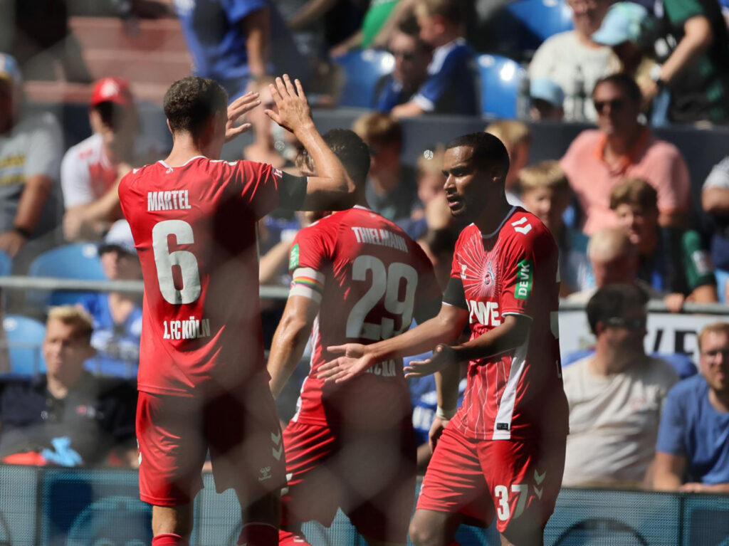 Jubel ds 1. FC Köln im Spiel gegen Schalke