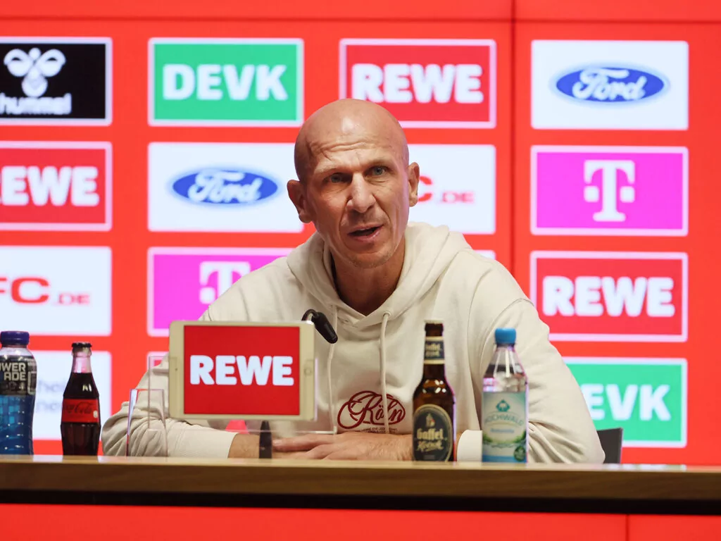 Gerhard Struber auf der Pressekonferenz des 1. FC Köln