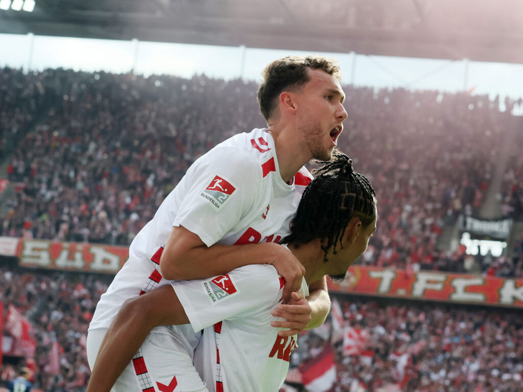 Luca Waldschmidt und Damion Downs vom 1. FC Köln