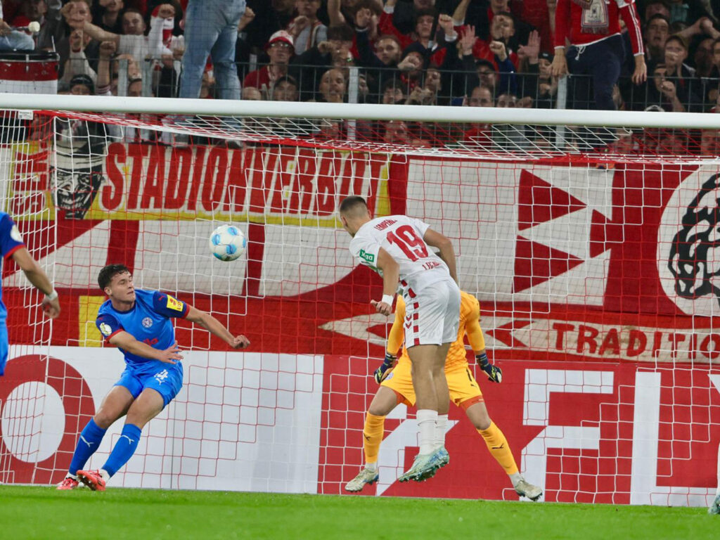 Tim Lemperle vom 1. FC Köln