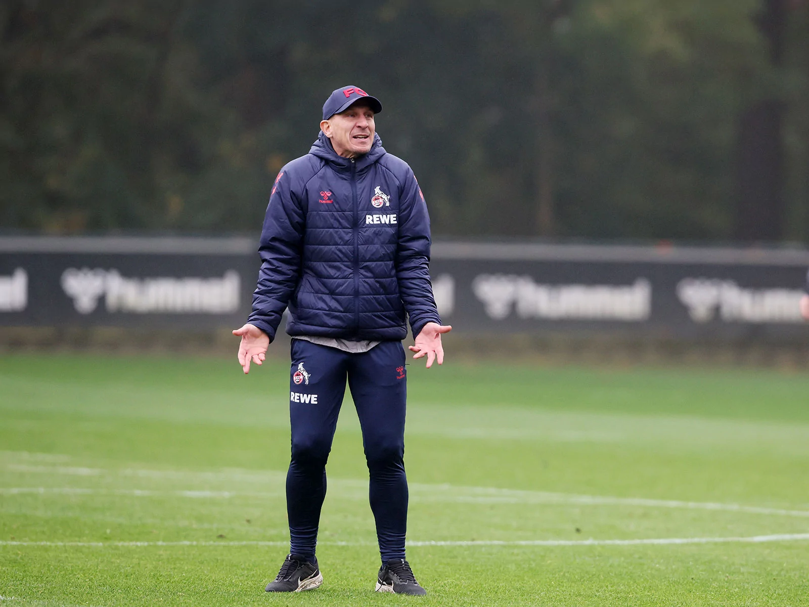 Gerhard Struber beim Training des 1. FC Köln