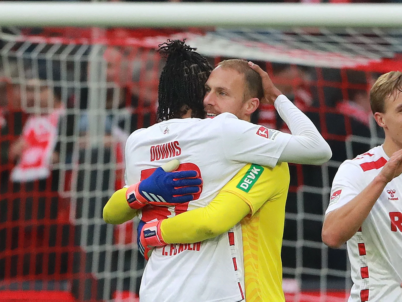 Damion Downs und Marvin Schwäbe