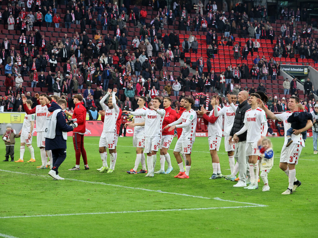 Jubel bei den Spielern des 1. FC Köln