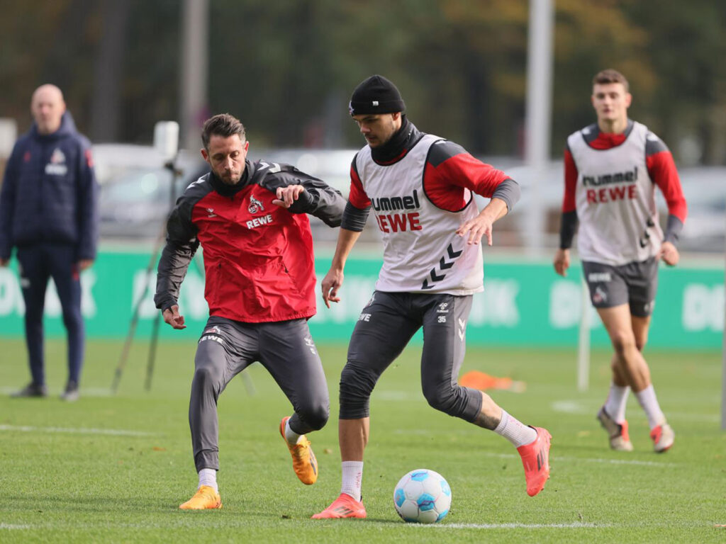 Max Fingräfe und Mark Uth beim Training am Dienstag