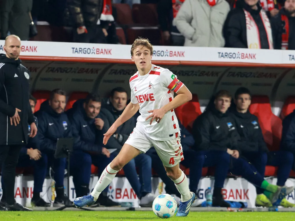 Timo Hübers im Spiel des 1. FC Köln