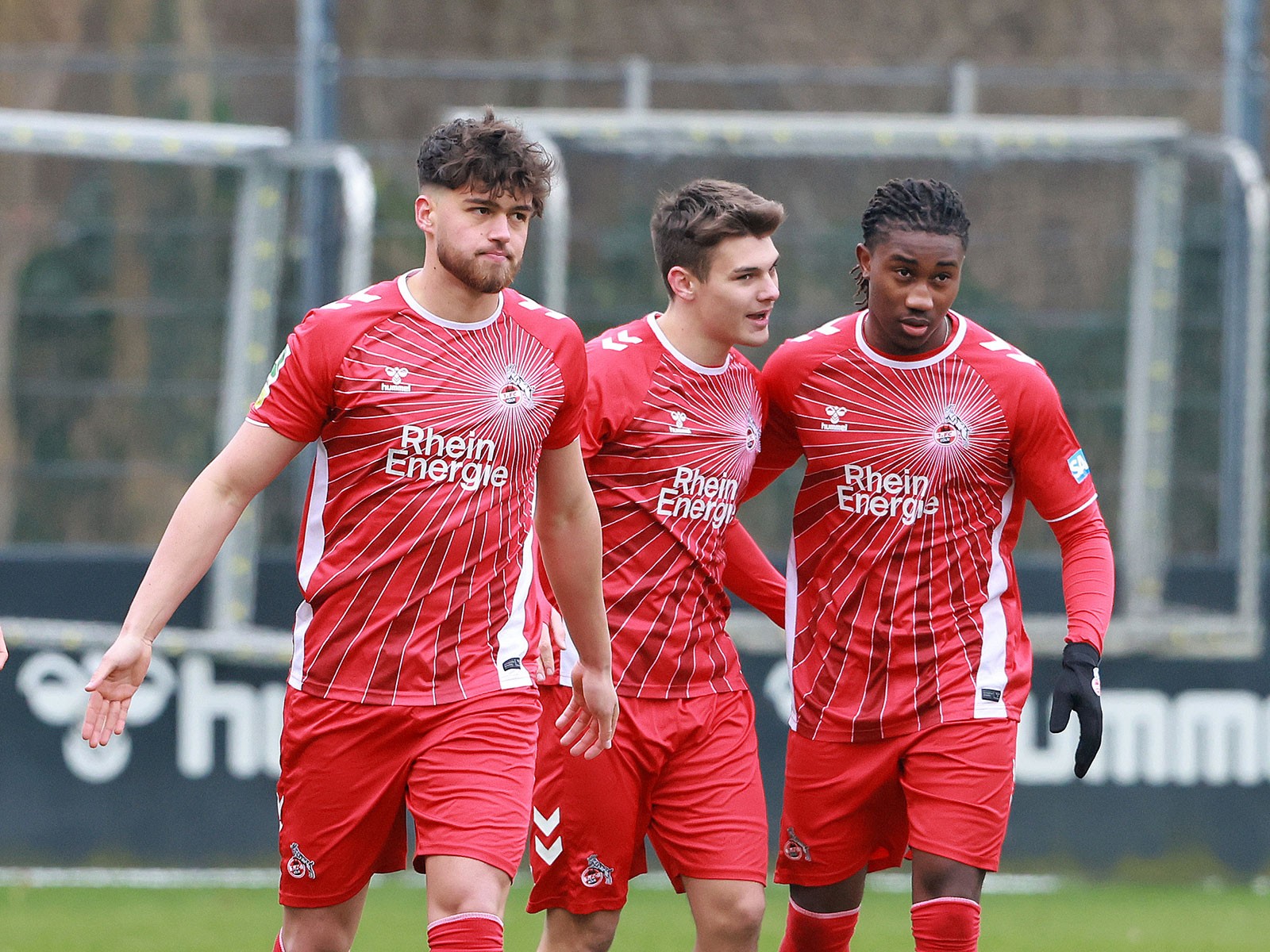 Freude über einen Treffer der U21 des 1. FC Köln