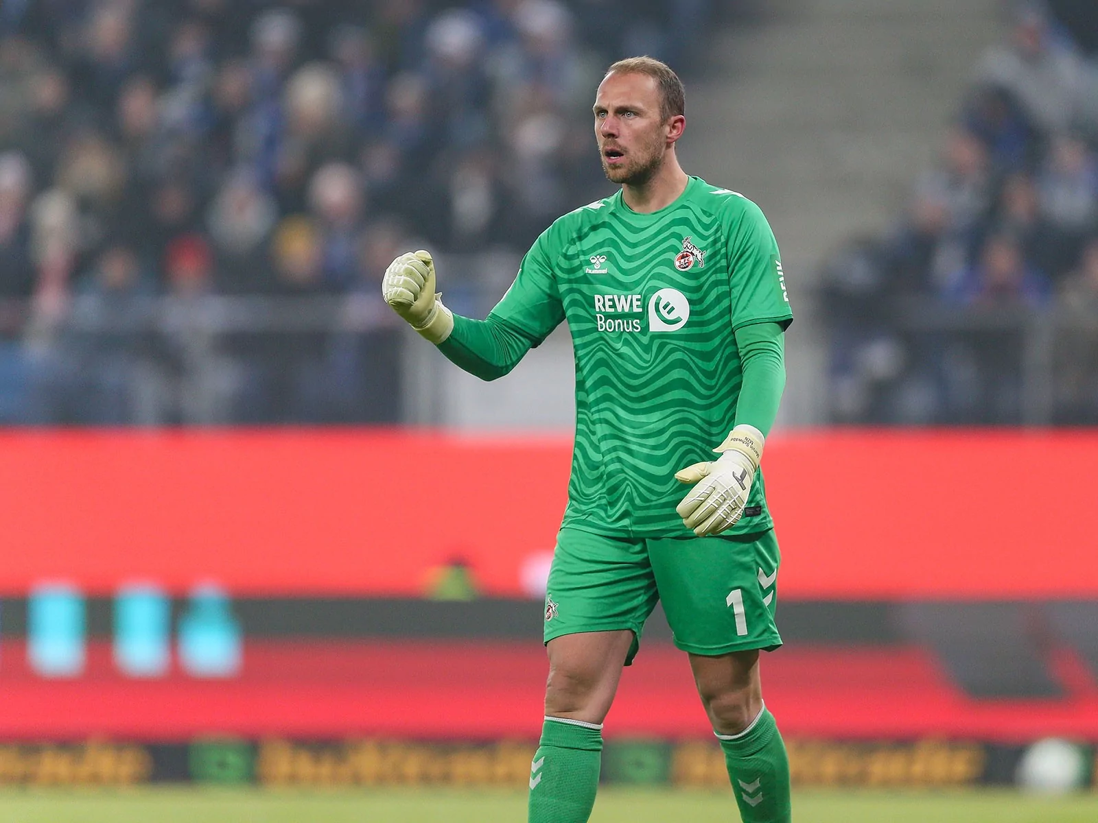 Marvin Schwäbe vom 1. FC Köln