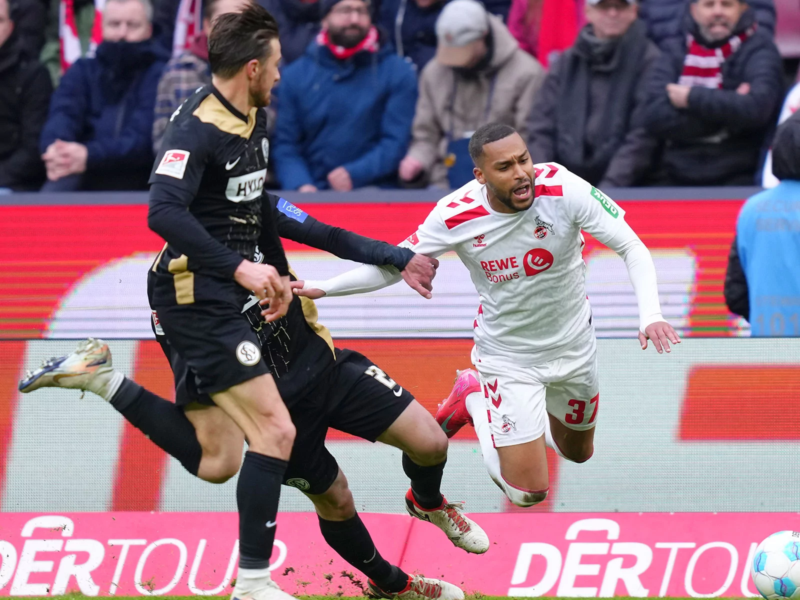Linton Maina im Spiel gegen die SV Elversberg