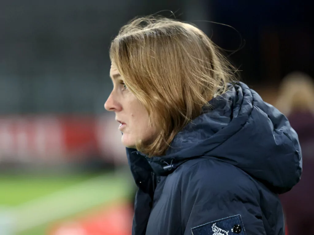 Britta Carlson beim Spiel der Frauen des 1. FC Köln in Essen