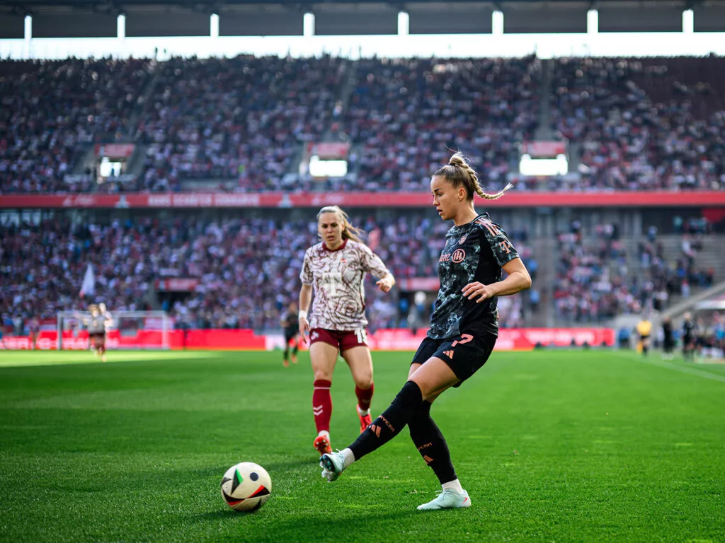 Die Frauen des 1. FC Köln verlieren das Highlightspiel gegen Bayern München