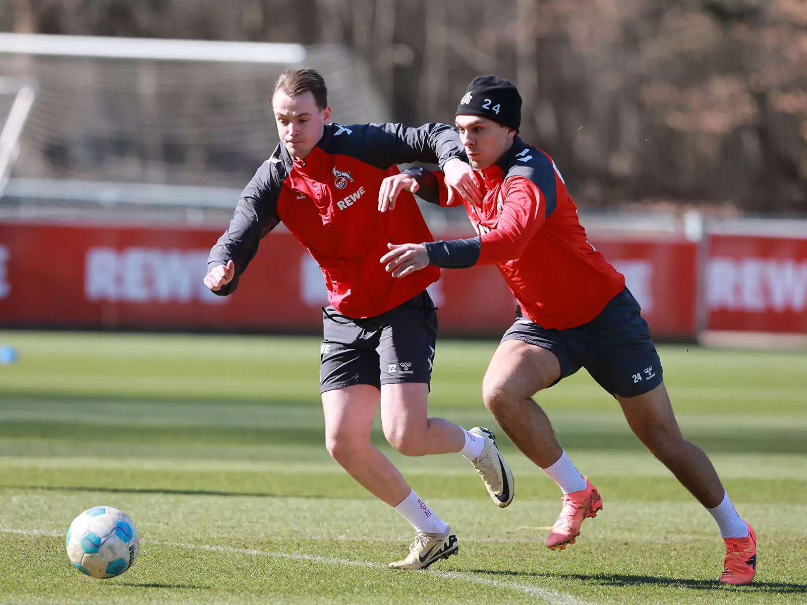 JAcob Christensen und Julian Pauli absolvieren wieder Teile des Trainings mit der Mannschaft