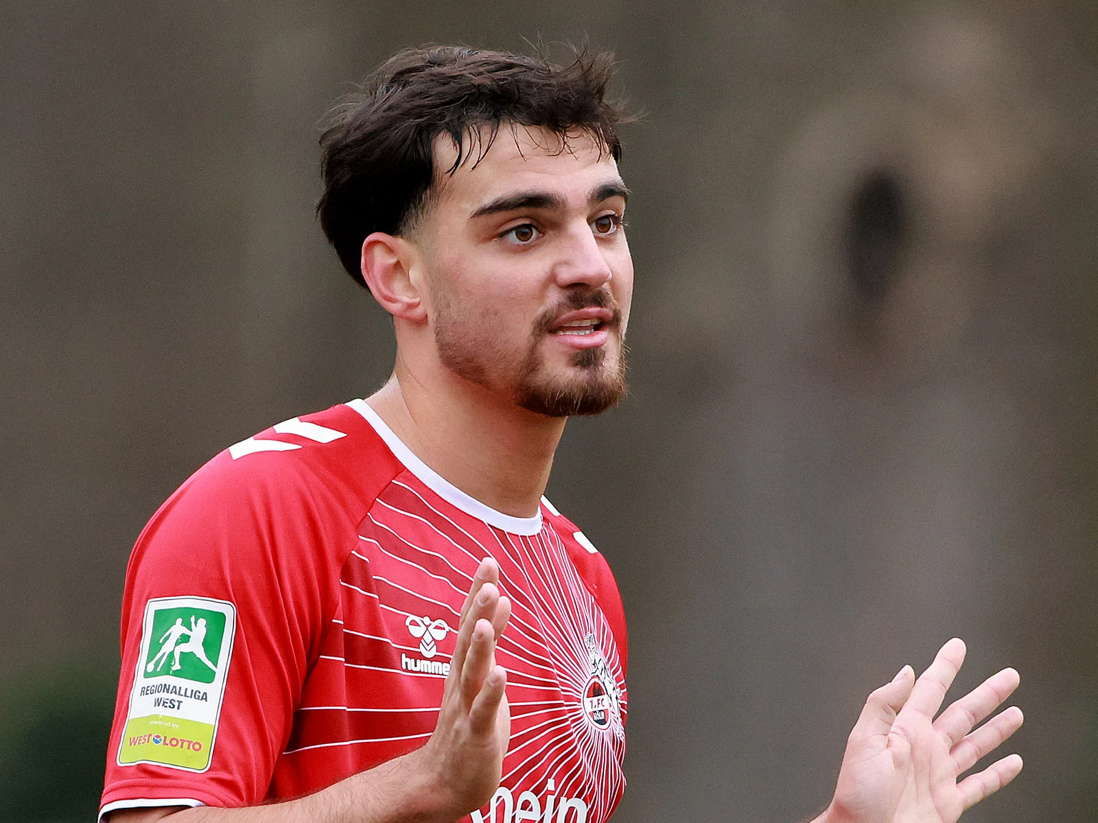 Mikail Özkan gab sein Debüt für die Profis des 1. FC Köln