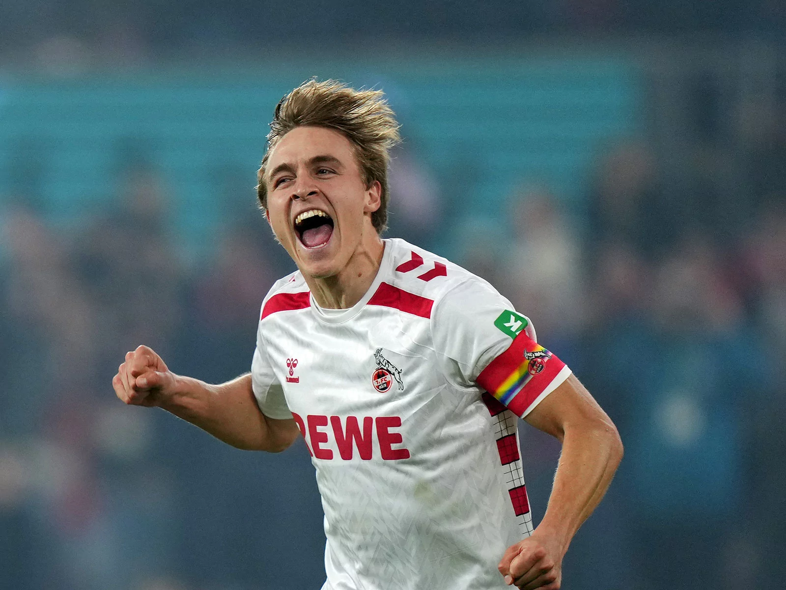 Timo Hübers im Pokalspiel des 1. FC Köln