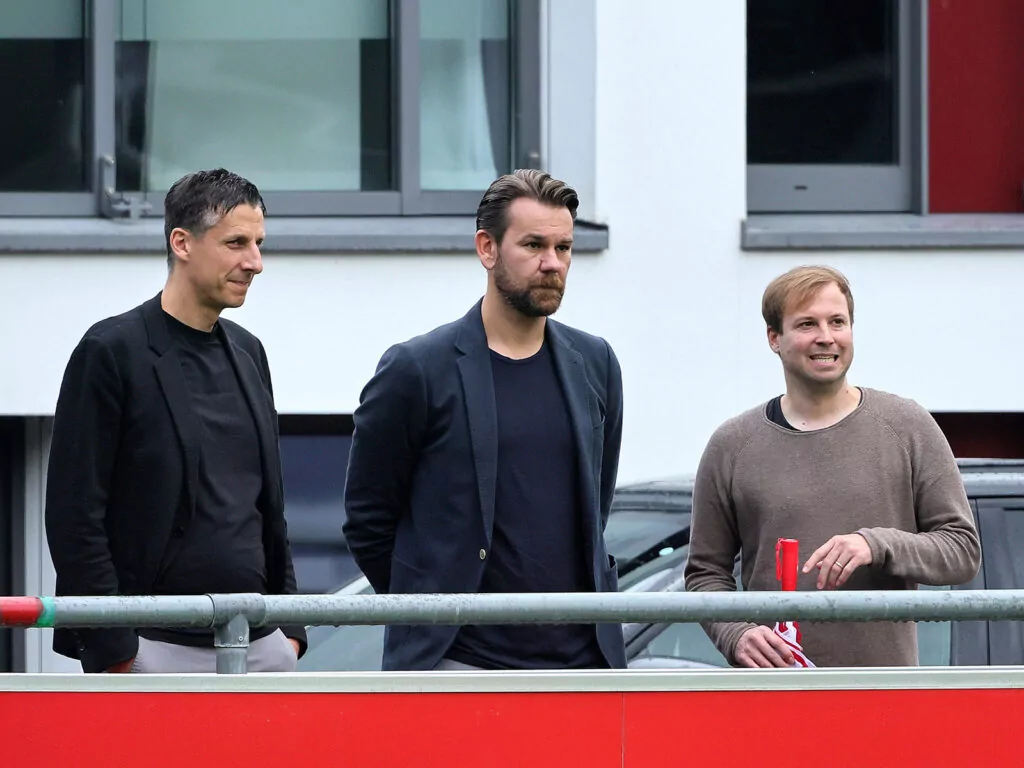 Christian Keller, Thomas Kessler und Martin Schulz beim Training des 1. FC Köln