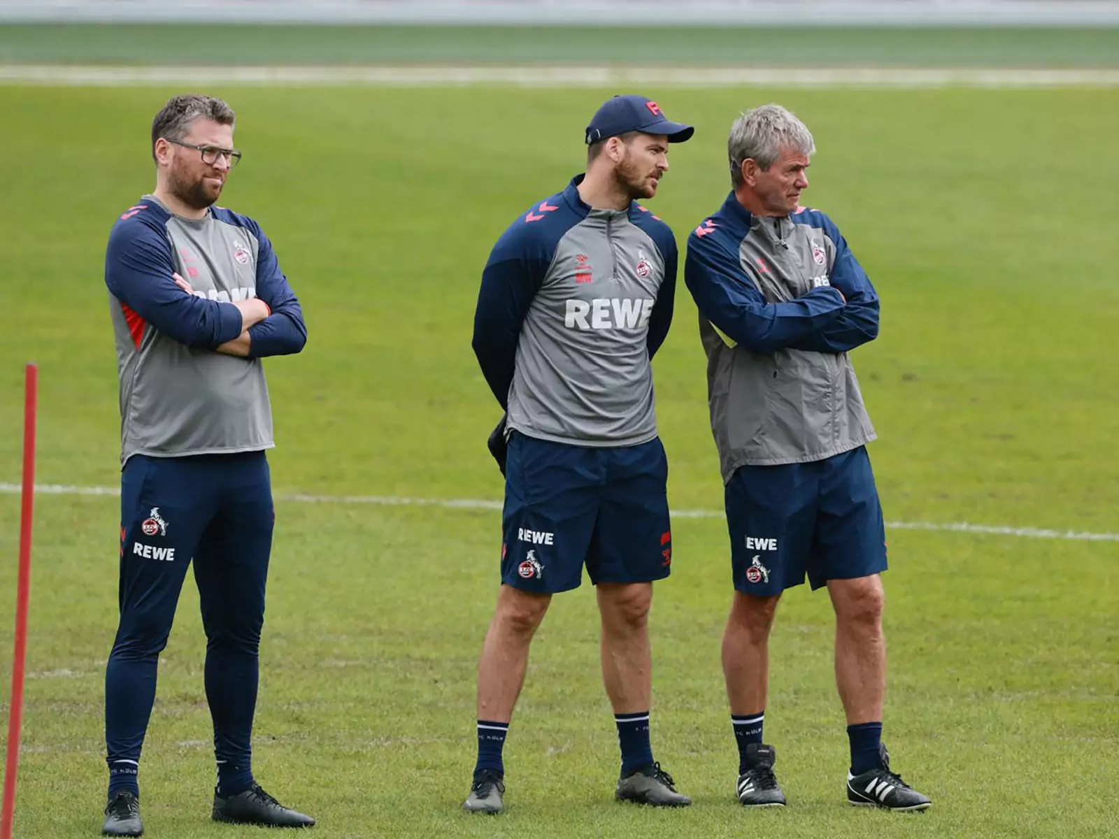 Friedheolm Funkel beim Training des 1. FC Köln