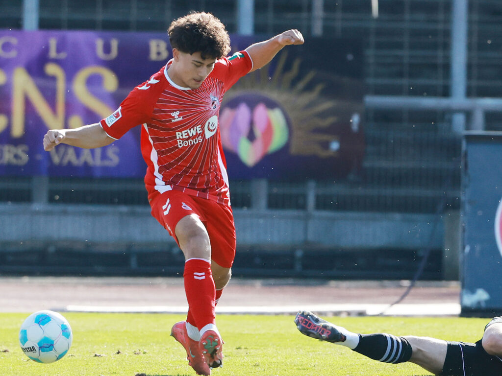 Justin von der Hitz für den 1. FC Köln