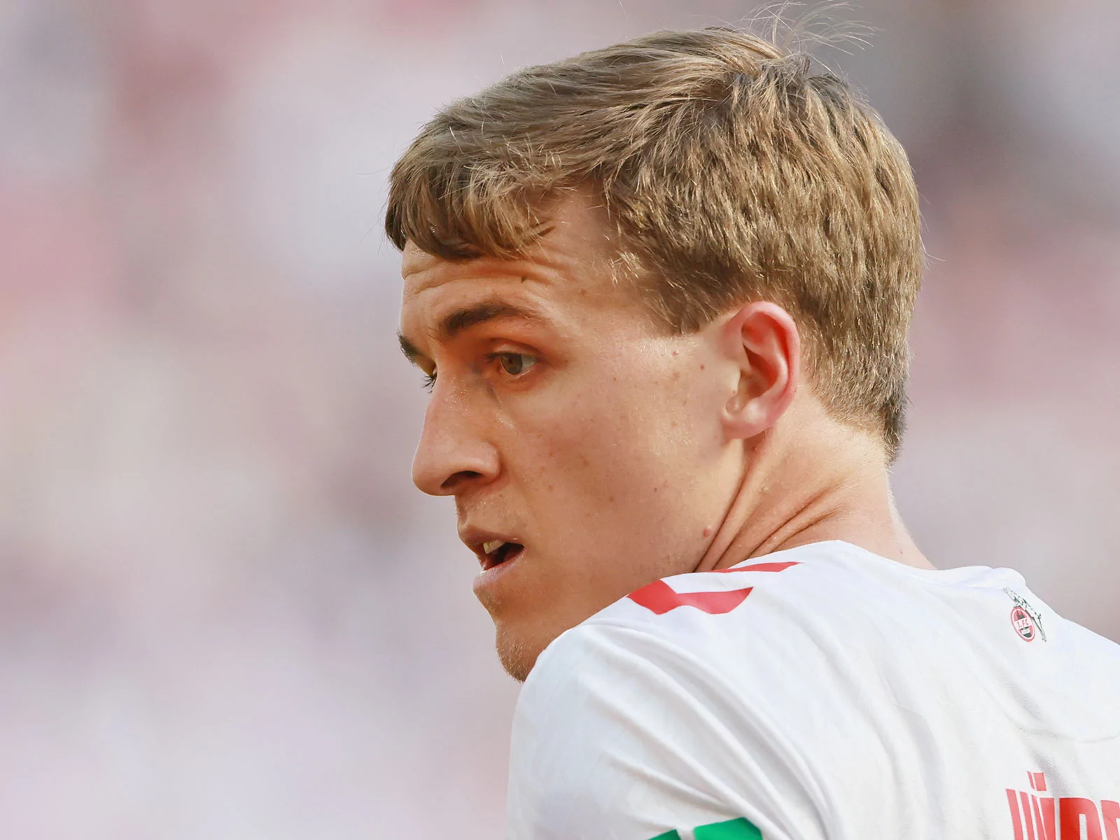 Timo Hübers lässt seine Zukunft beim 1. FC Köln offen