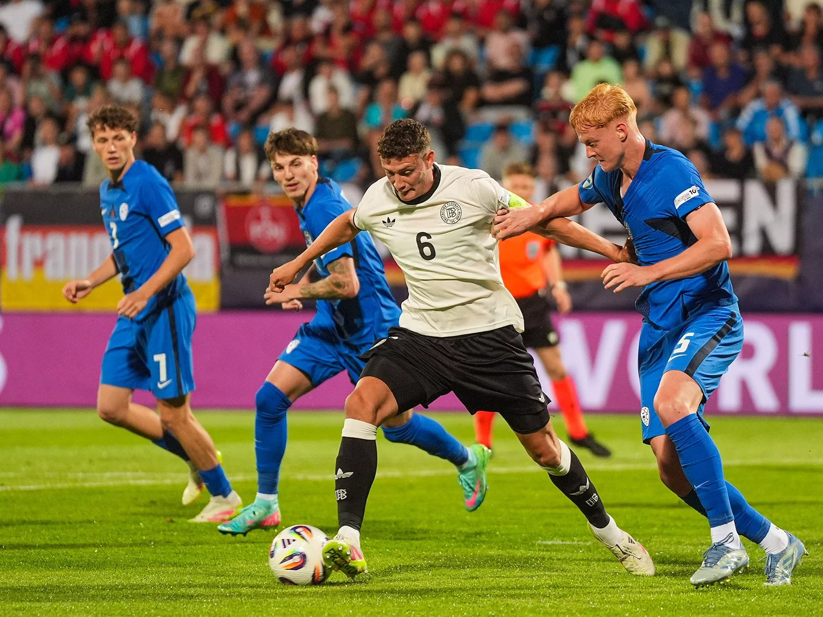 Eric Martel im Spiel gegen Slowenien