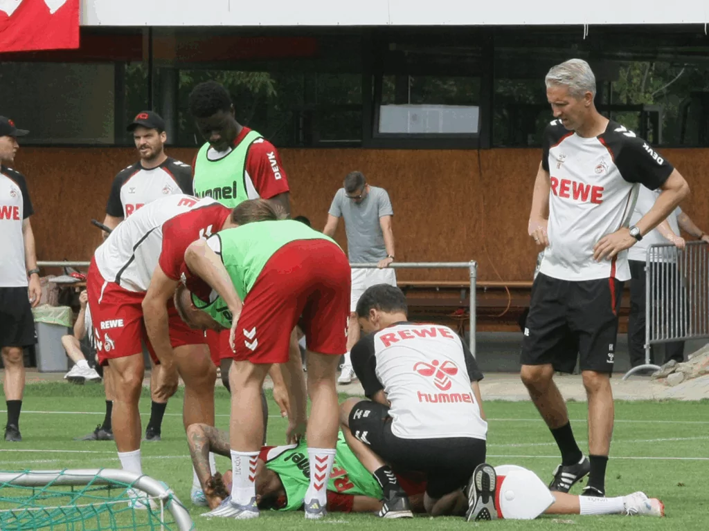 Julian Pauli verletzt im Trainingslager