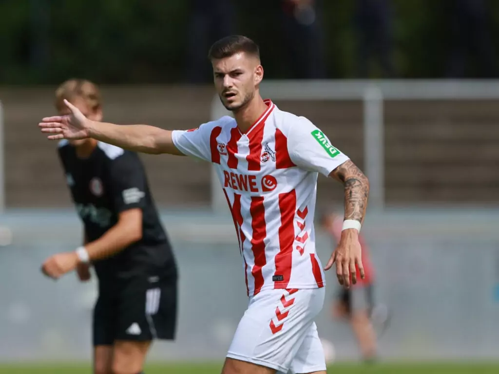 Tom Krauß im Testspiel gegen Bergisch Gladbach