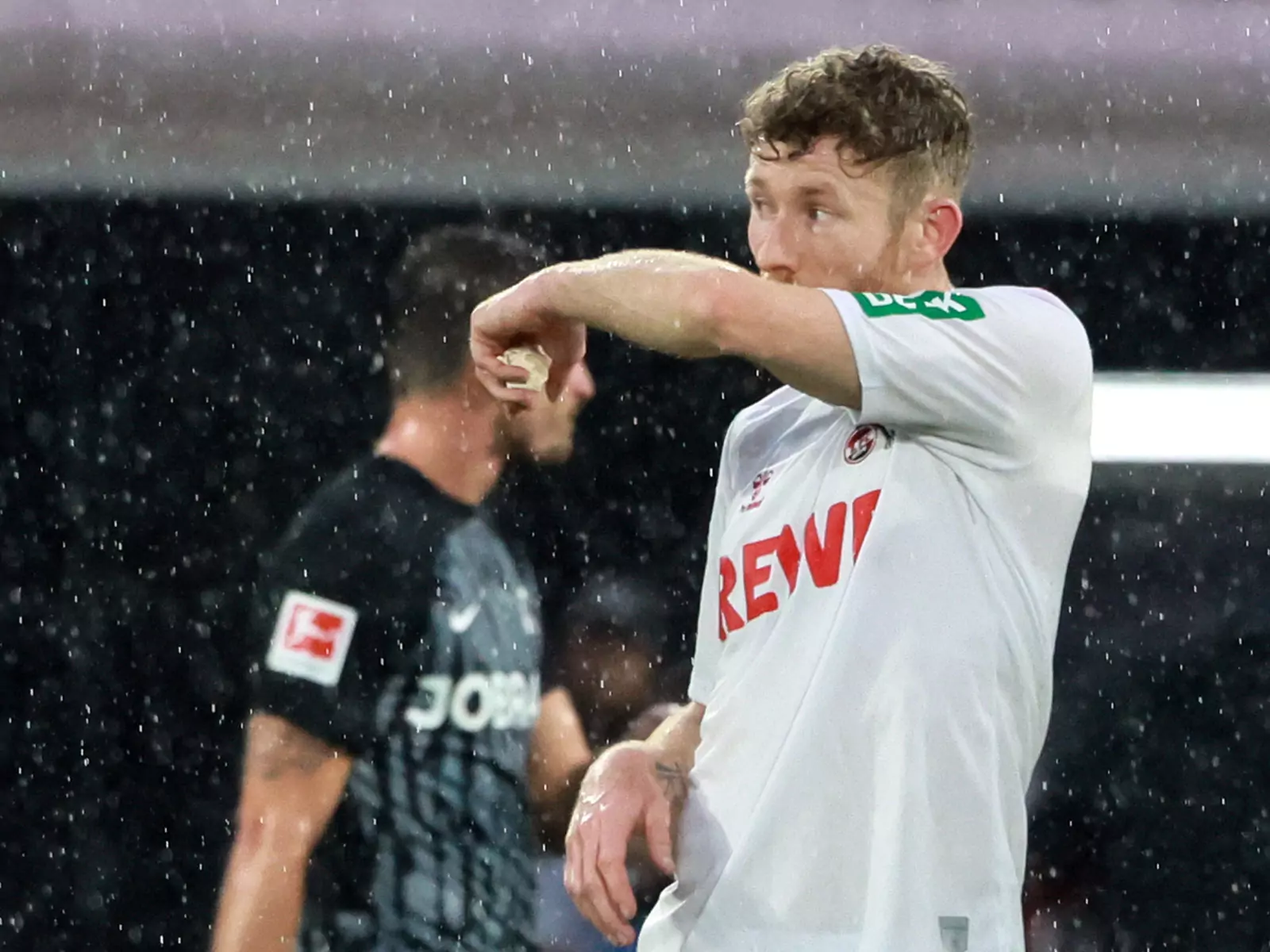 Florian Kainz im Duell gegen Freiburg 2024