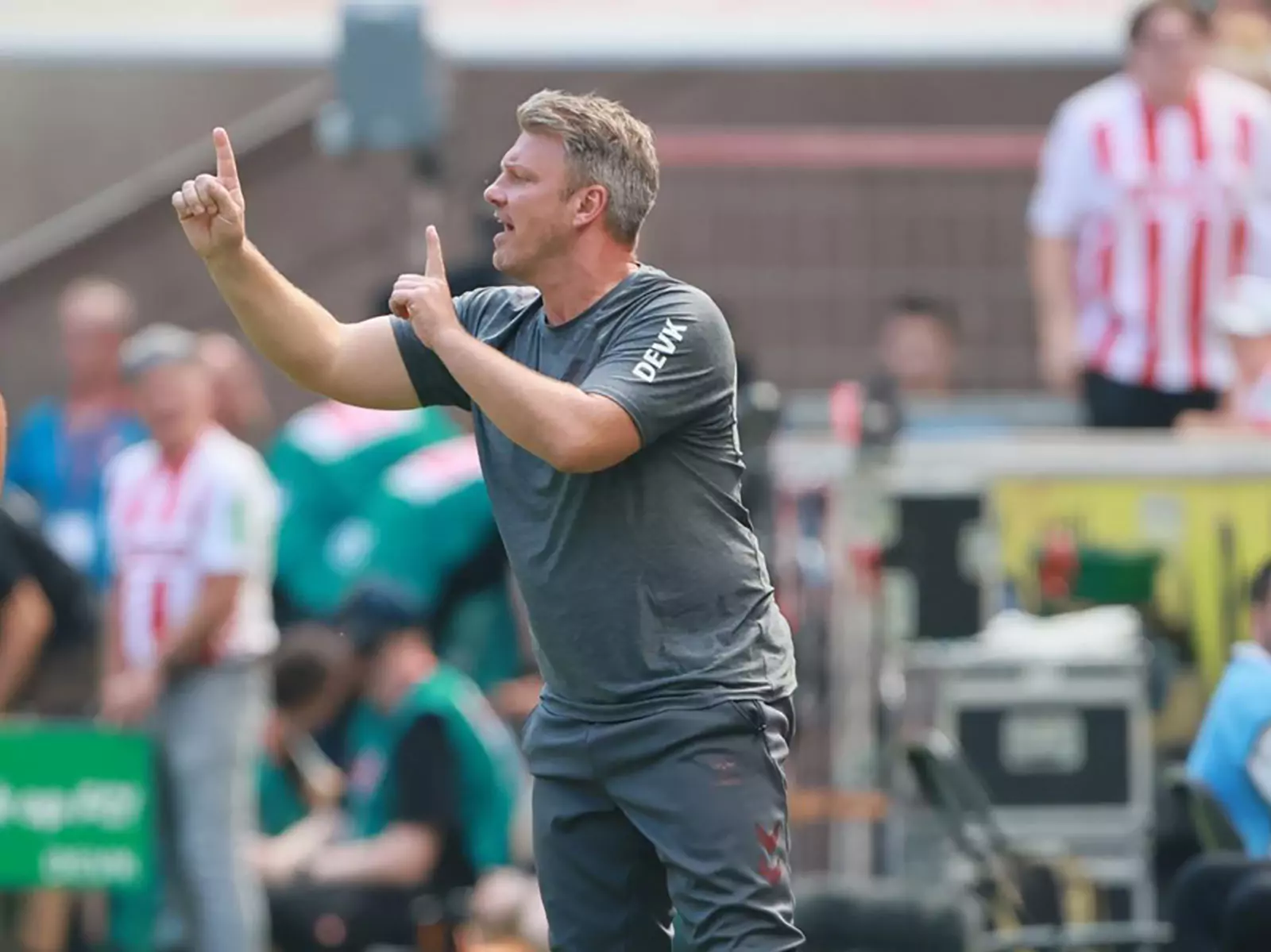 Lukas Kwasniok coacht gegen Bergamo