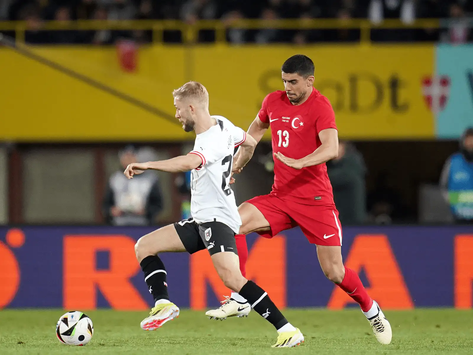 Cenk Özkacar wird wohl zum 1. FC Köln wechseln