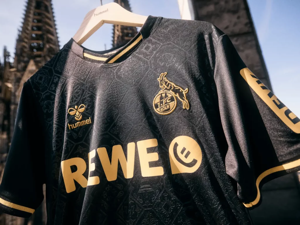 Ausweichtrikot des 1. FC Köln 2025/26