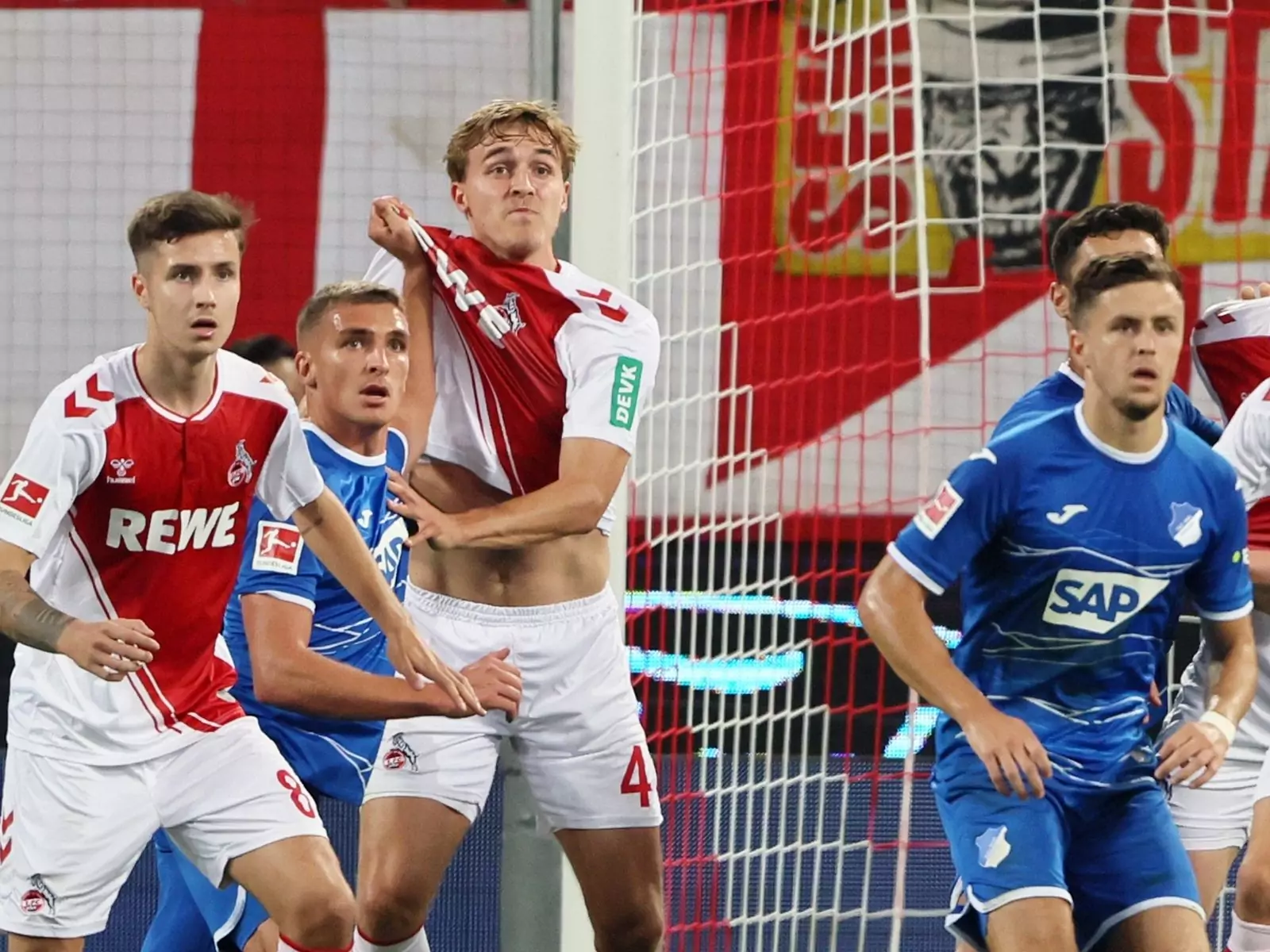 Denis Huseinbasic und Timo Hübers vom 1. FC Köln gegen Hoffenheim