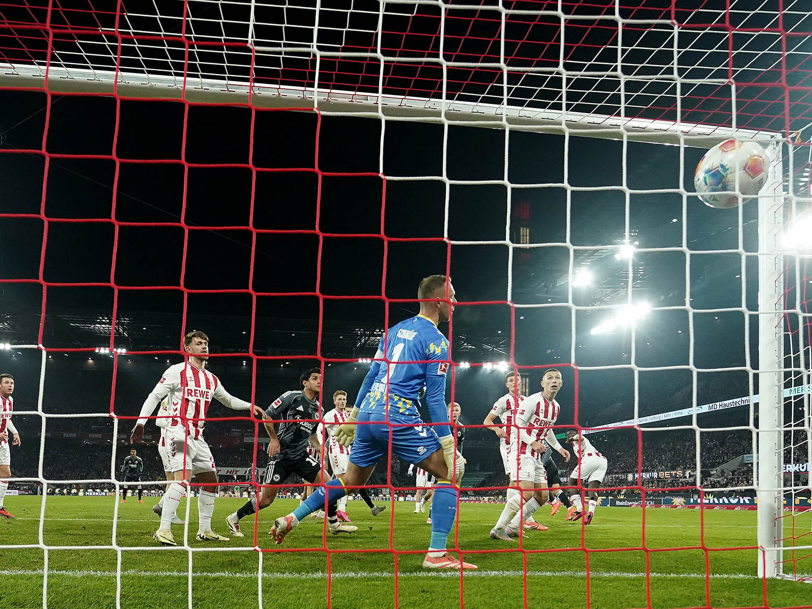 Immer wieder die gleiche Baustelle beim 1. FC Köln: Elf Spieltage, elf Gegentore nach Standards