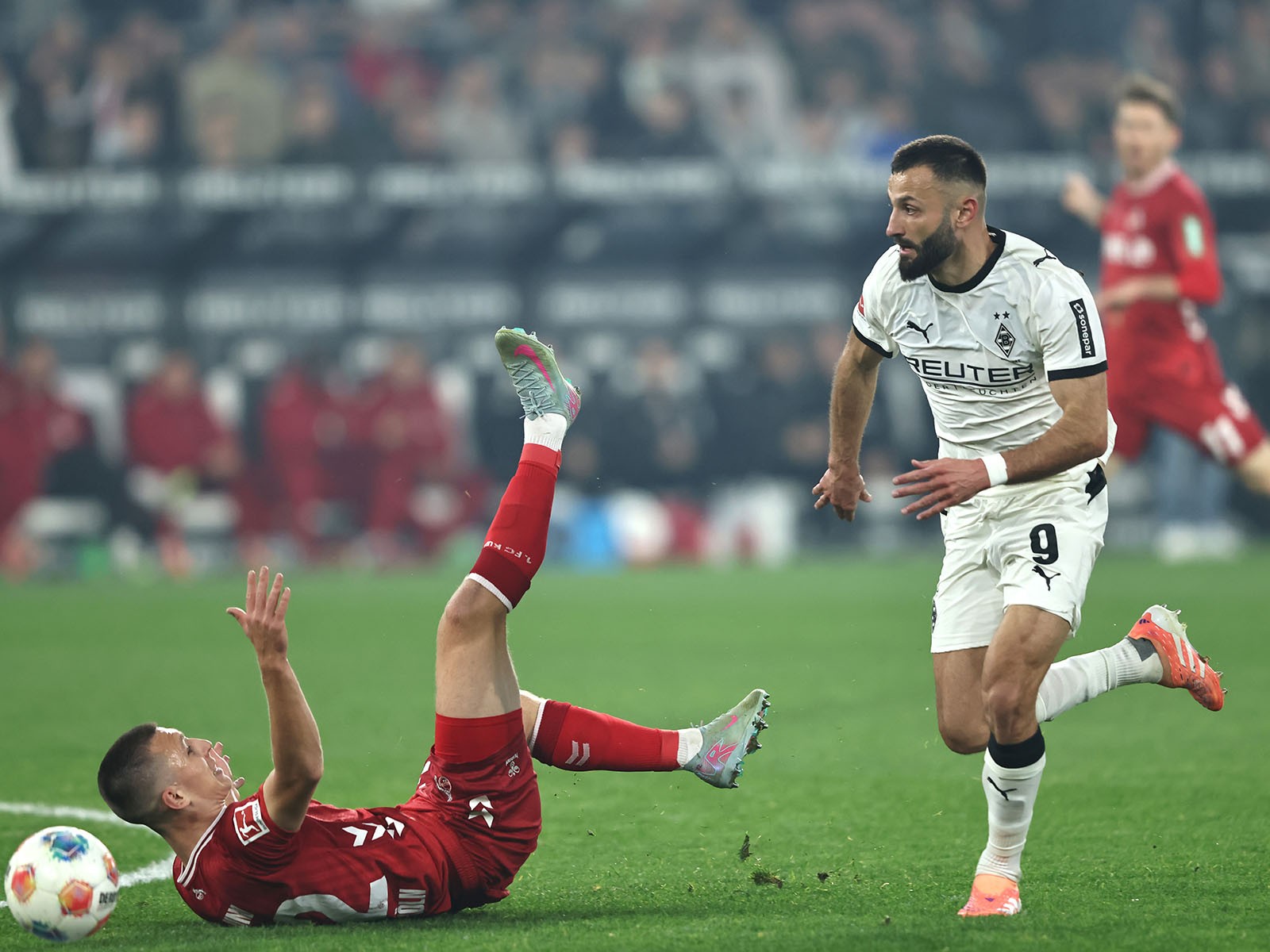 Strittige Szene, Elfmeter und ein Unglücksrabe: Ein bitterer Abend für den 1. FC Köln