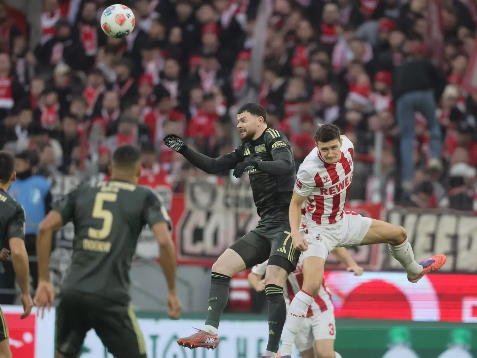Eric Martel im Duell gegen Union Berlin
