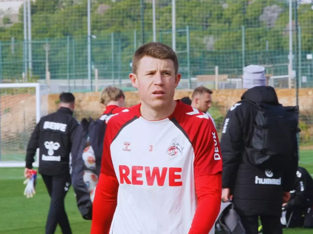Dominique Heintz im Trainingslager in La Nucia