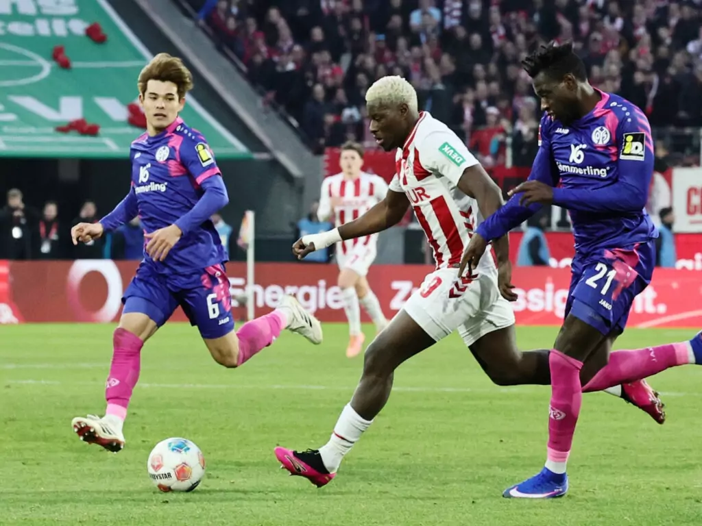 Ragnar Ache im Spiel gegen den FSV Mainz 05