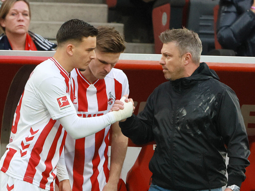 Lukas Kwasniok, Said El Mala und Sebastian Sebulonsen bei der Einwechslung