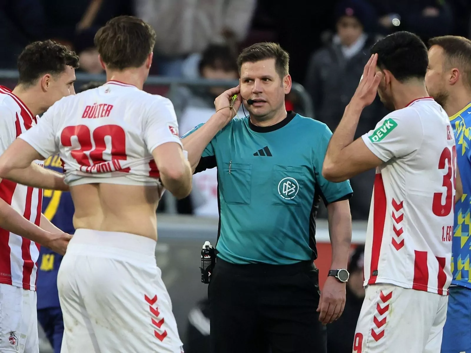Frank Willenborg beim Duell des 1. FC Köln gegen RB Leipzig