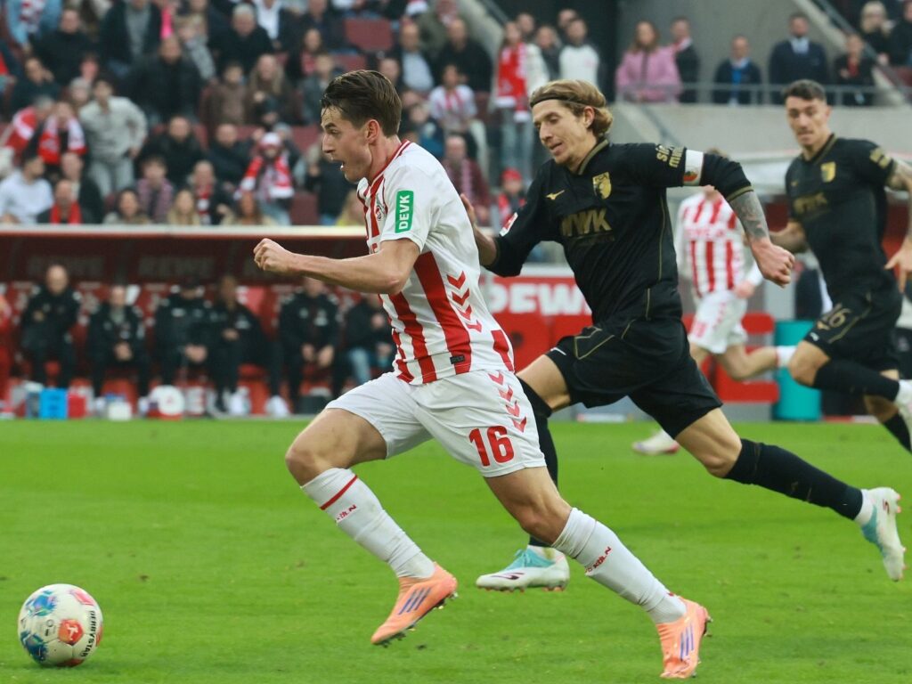 Jakub Kaminski vom 1. FC Köln beim Spiel gegen den FC Augsburg