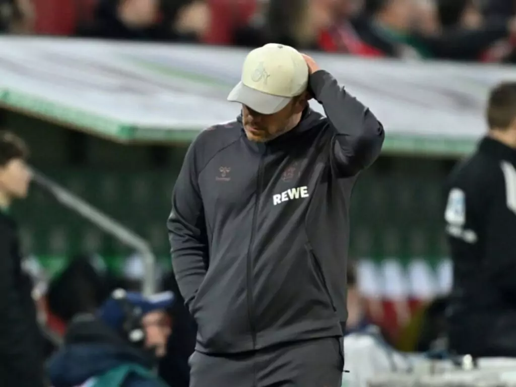 Lukas Kwasniok vom 1. FC Köln ist nicht glücklich mit der Situation (Foto: Sebastian Widmann/Getty Images)