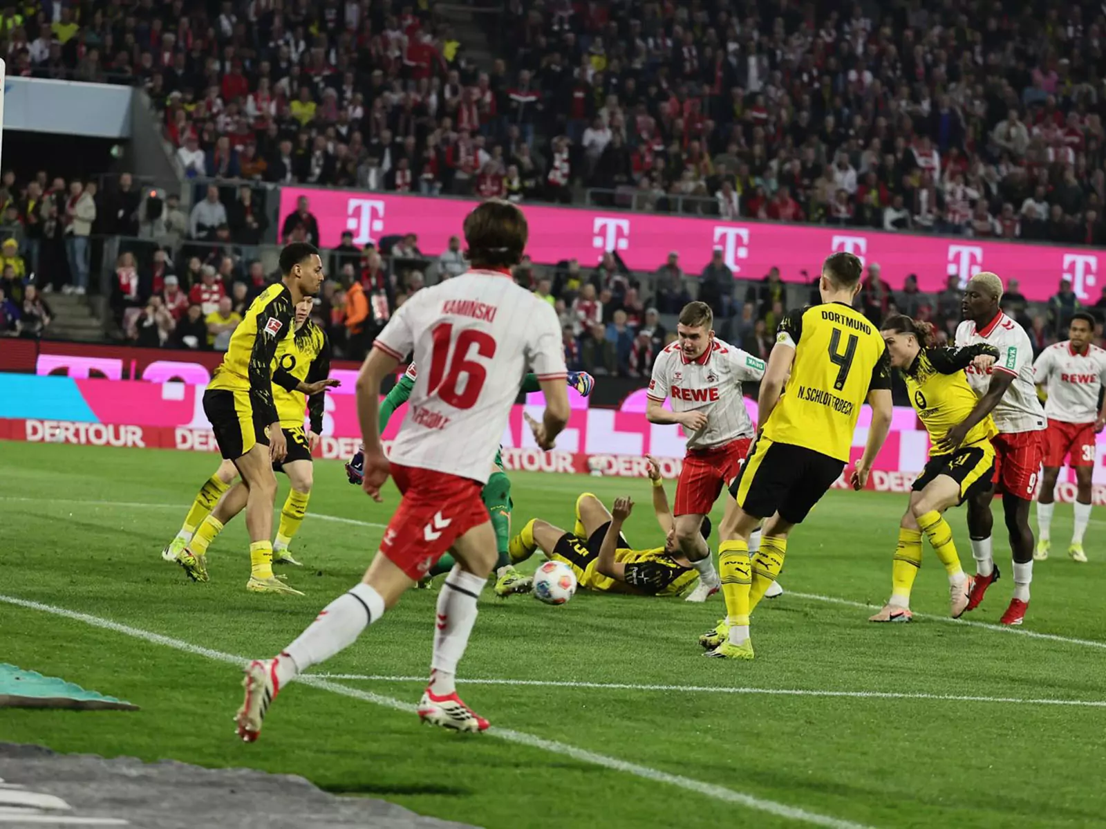 Enttäuschung bei den Spielern des 1. FC Köln