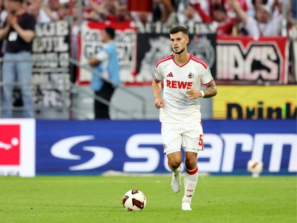 Tom Krauß ist bisher im Zentrum des 1. FC Köln gesetzt