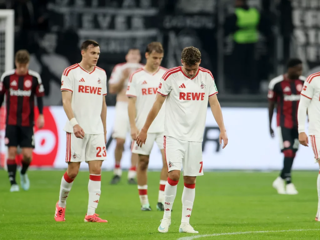 Enttäuschte Spieler des 1. FC Köln