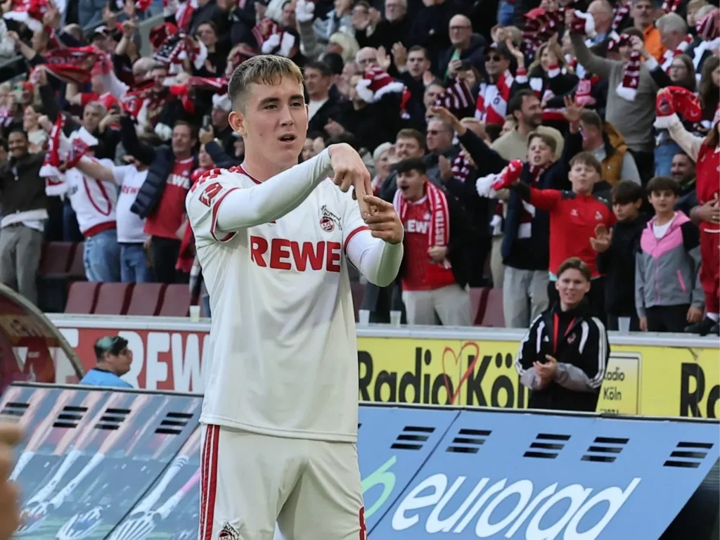 Isak Johannesson nach seinem Treffer im Derby