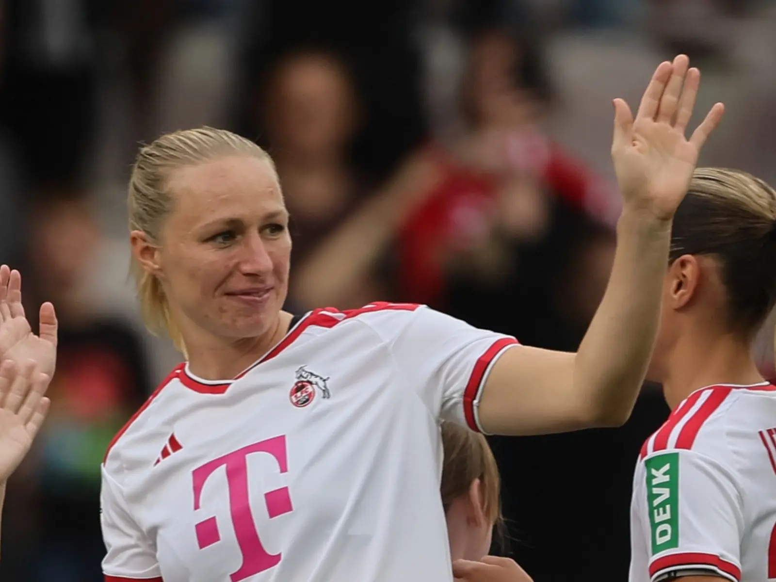 FC-Frauen schlagen HSV in Überzahl: Bremer-Dreierpack und Kandidat für Tor des Monats
