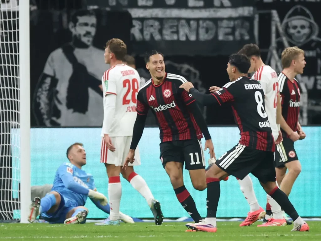 Younes Ebnoutalib jubelt nach seinem Treffer gegen den 1. FC Köln