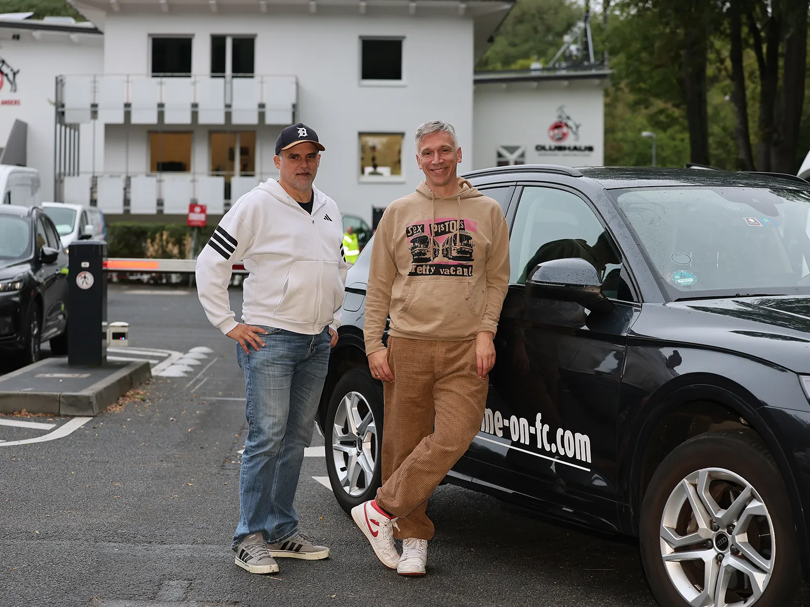Come on FC – Heimweg: Kasalla-Sänger Bastian Campmann über den FC, Heimat und seine rührende Verbindung zum „Trömmelche“
