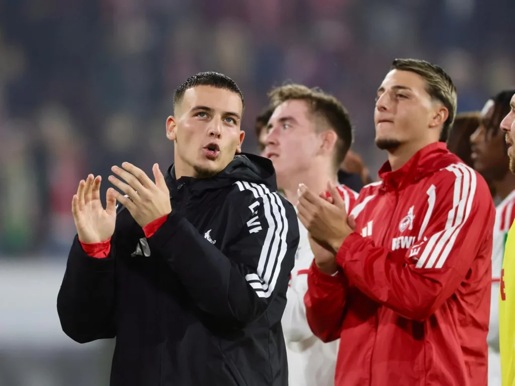 Said und Malek El Mala nach dem verdienten 5:0-Erfolg über Union.